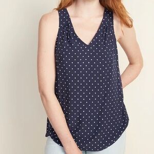 NWT Old Navy blue and white polka dot sleeveless keyhole back tank